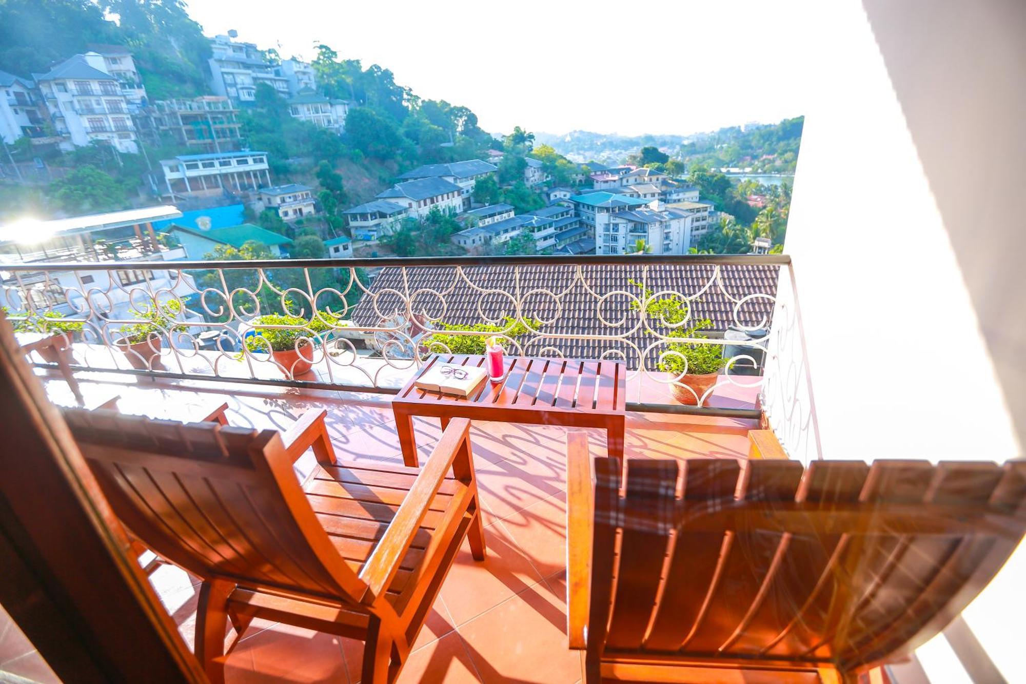 Mcleod-Inn Kandy Ngoại thất bức ảnh